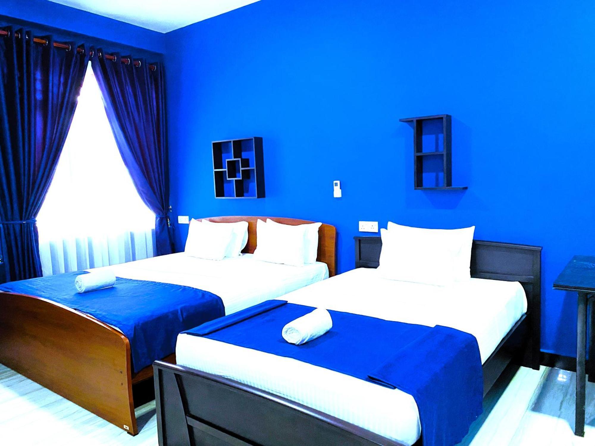 Nilaveli Hybrid Holiday Hotel ภายนอก รูปภาพ